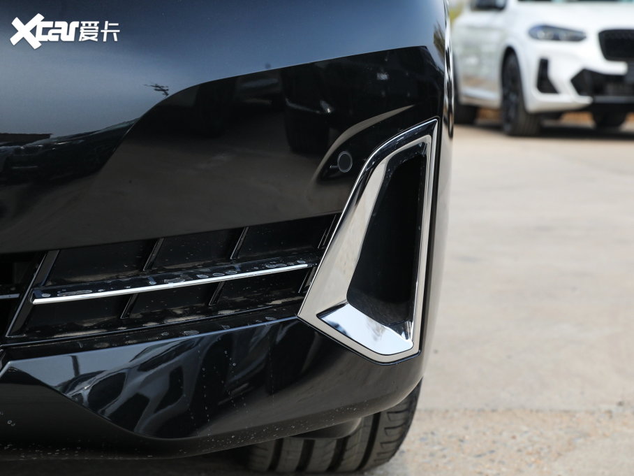 2023��R5ϵ 530Li xDrive ���A���b