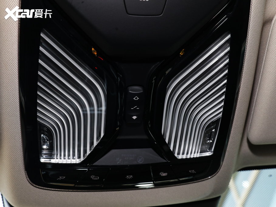 2023R5ϵ 530Li xDrive Ab