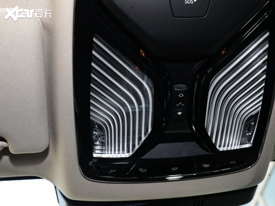 2023R5ϵ 530Li xDrive Ab