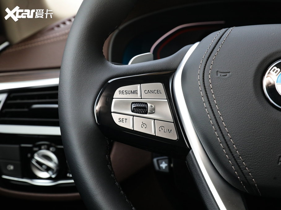 2023R5ϵ 530Li xDrive Ab