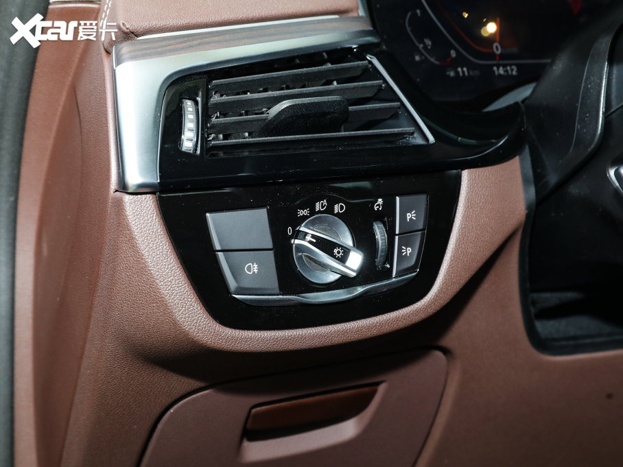 2023R5ϵ 530Li xDrive Ab