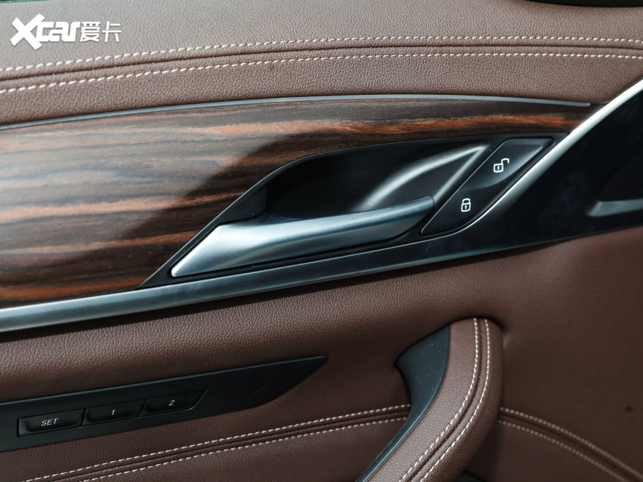 2023R5ϵ 530Li xDrive Ab