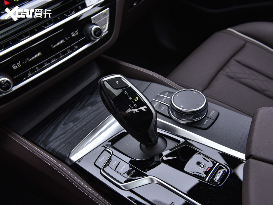 2023R5ϵ 530Li I M\b