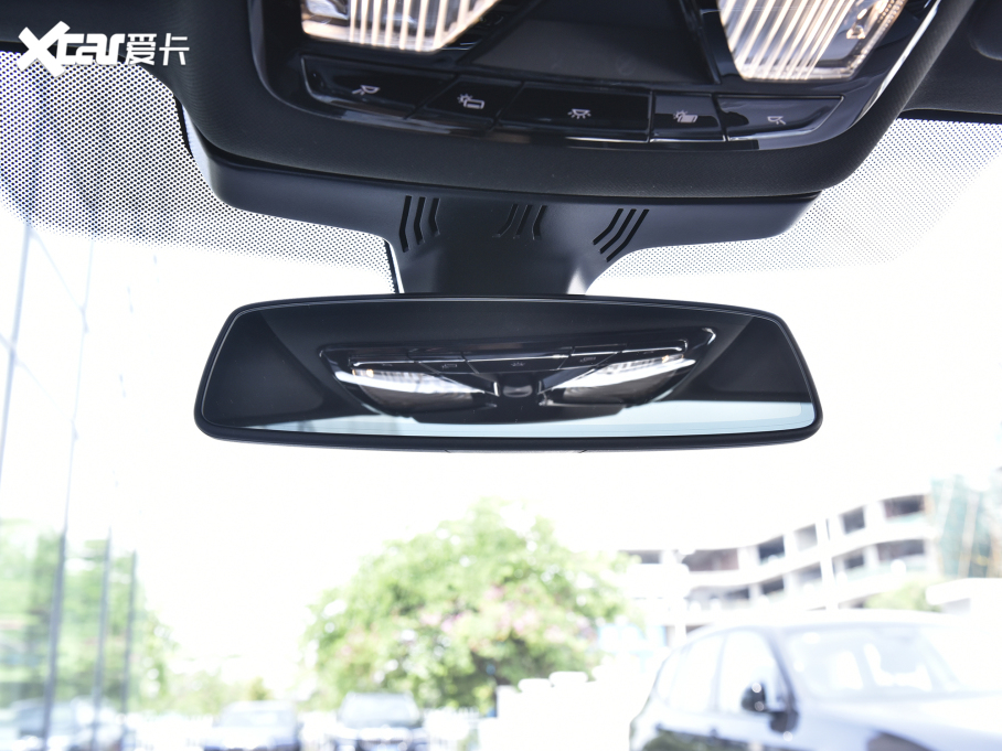 2023R5ϵ 530Li I M\b