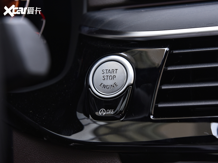 2023R5ϵ 530Li I(lng) M\(yn)(dng)b