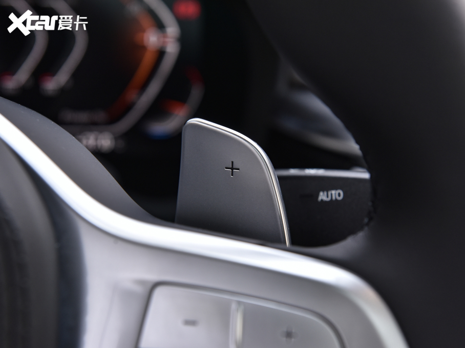 2023R5ϵ 530Li I(lng) M\(yn)(dng)b