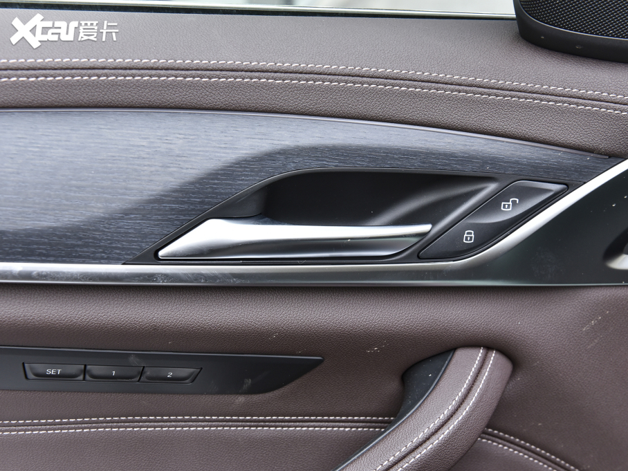 2023R5ϵ 530Li I(lng) M\(yn)(dng)b