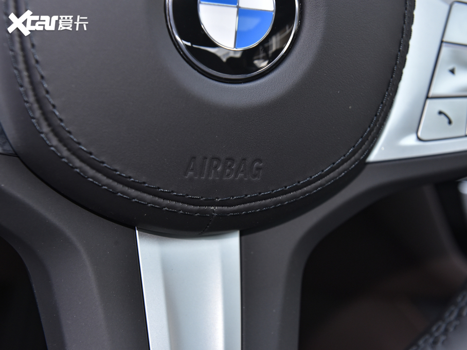 2023R5ϵ 530Li I M\b