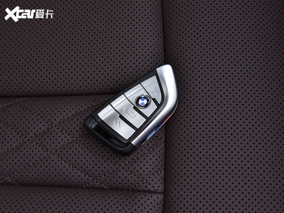 2023R5ϵ 530Li I M\b