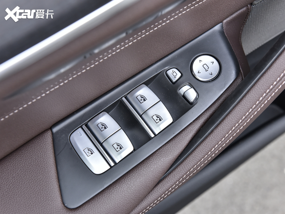 2023R5ϵ 530Li  M\b