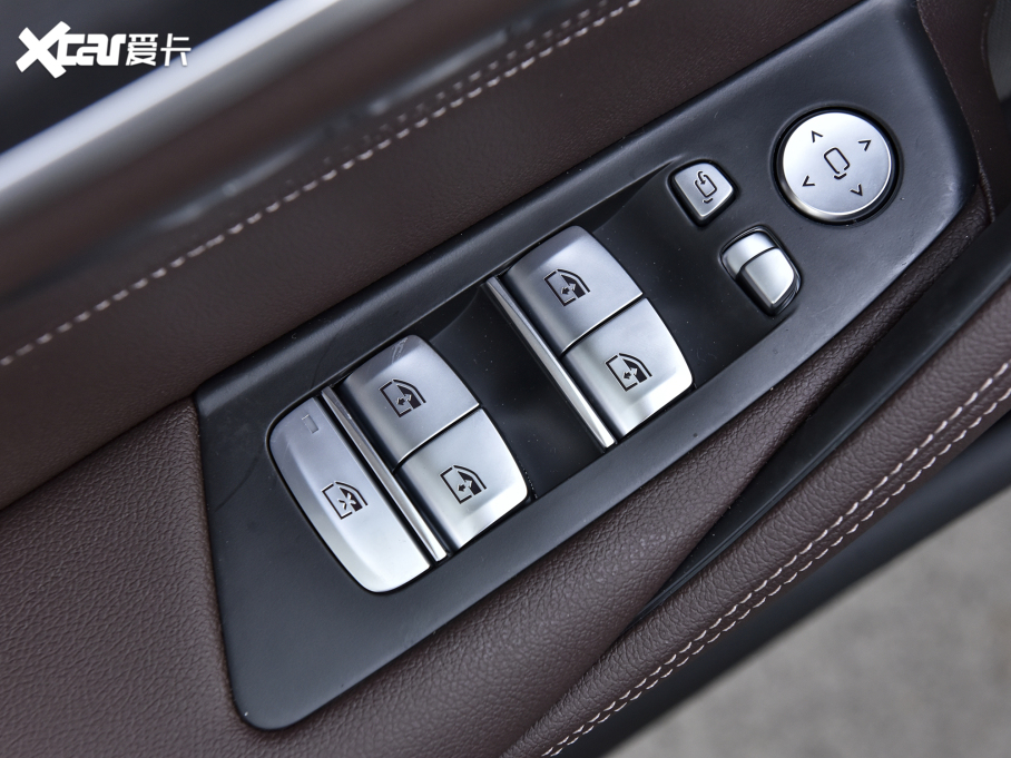 2023R5ϵ 530Li  M\b