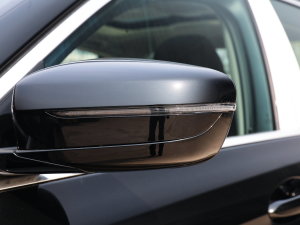 2023530Li xDrive Ab (x)(ji)^