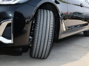 2023530Li xDrive Ab (x)(ji)^