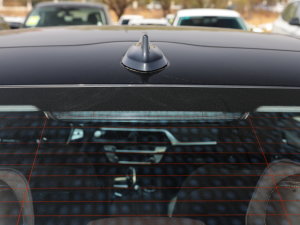 2023530Li xDrive Ab (x)(ji)^