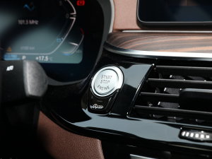 2023530Li xDrive Ab п؅^