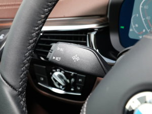 2023530Li xDrive Ab п؅^