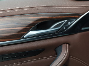 2023530Li xDrive Ab п؅^