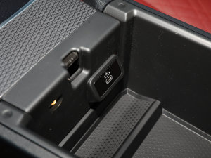 2023eDrive 40 L ҹ\(yn)(dng)b g