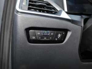 2023eDrive 40 L ҹ\b п؅^