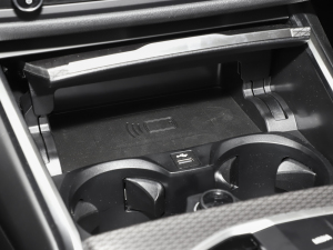 2023eDrive 40 L ҹb g