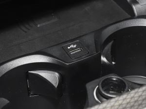 2023eDrive 40 L ҹb п؅^(q)