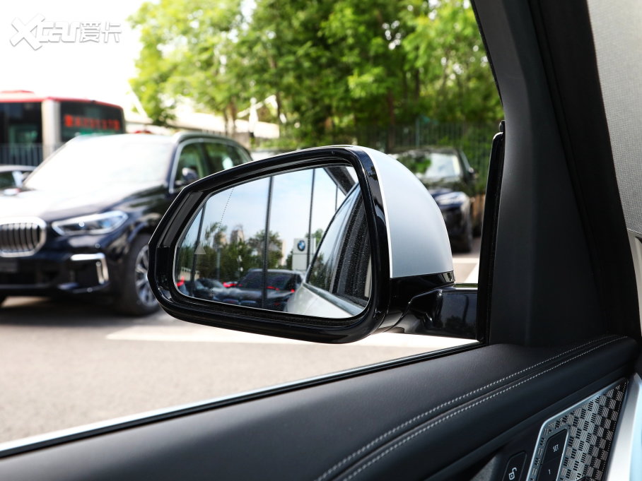 2023��RX1 xDrive25Li X�O(sh��)Ӌ���b