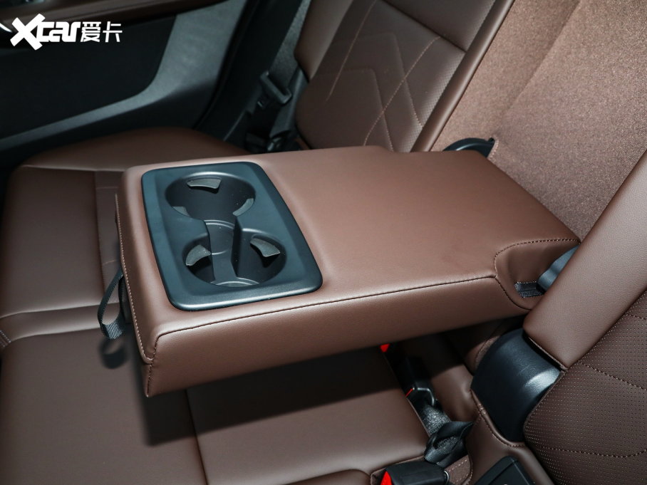 2023RX1 xDrive25Li XOӋb