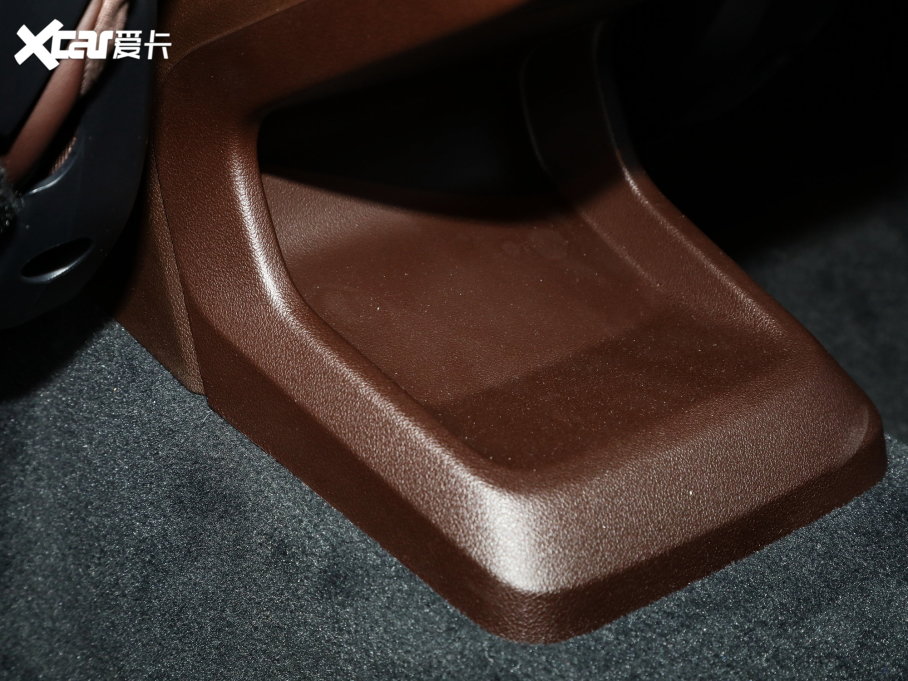 2023RX1 xDrive25Li XO(sh)Ӌ(j)b