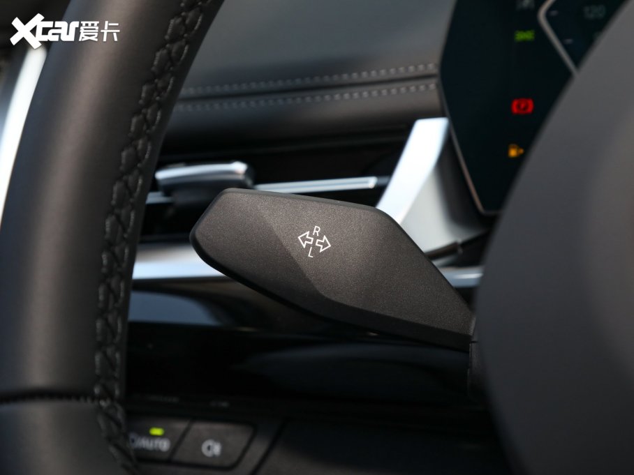 2023RX1 sDrive25Li XOӋb