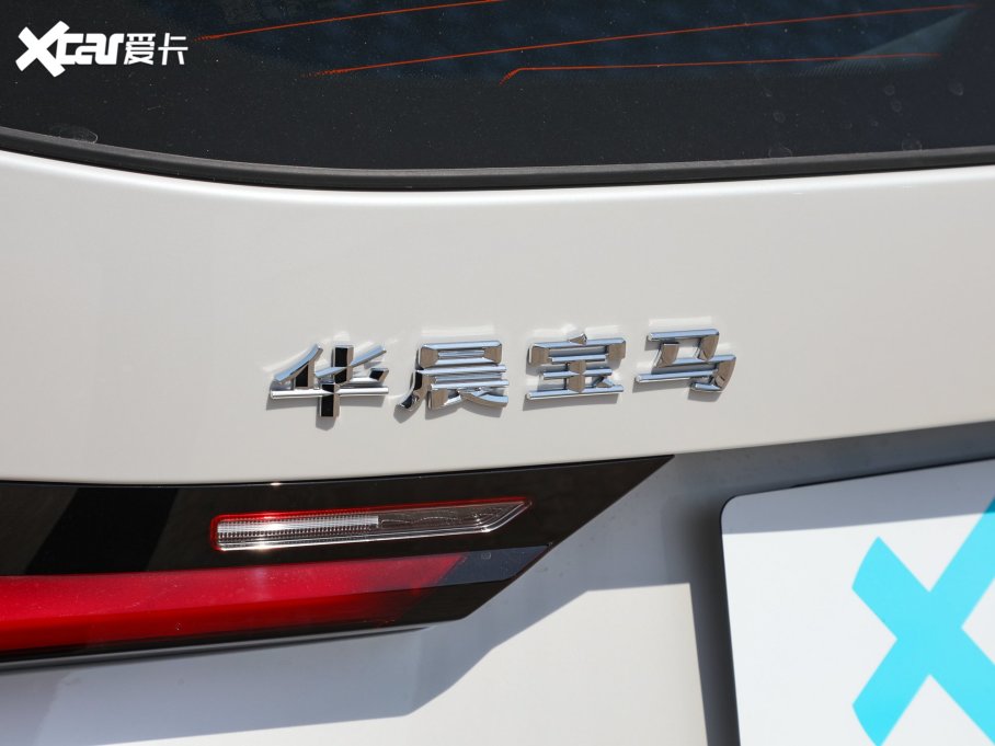 2023RX1 sDrive20Li XOӋb