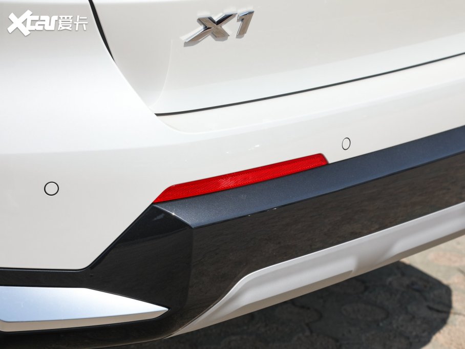 2023��RX1 sDrive20Li X�OӋ���b