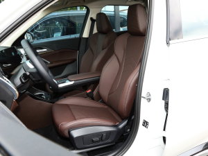 2023xDrive25Li XOӋb g