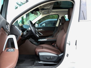 2023xDrive25Li XOӋb g