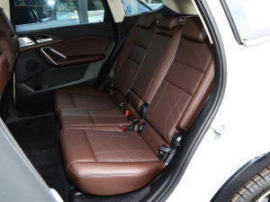 2023xDrive25Li XOӋb g