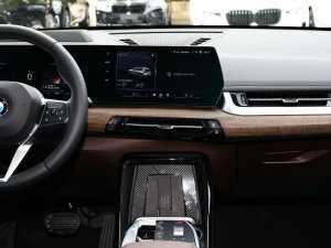 2023xDrive25Li XO(sh)Ӌb п؅^(q)