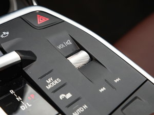 2023xDrive25Li XO(sh)Ӌb п؅^(q)