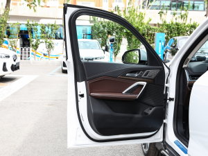 2023xDrive25Li XO(sh)Ӌb п؅^(q)