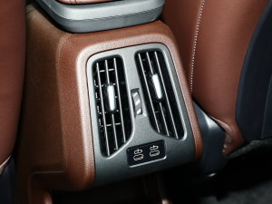 2023xDrive25Li XO(sh)Ӌ(j)b п؅^(q)