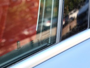 2023sDrive25Li M\b ^