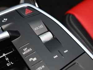 2023sDrive25Li M\b {