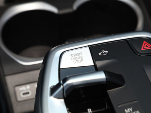 2023sDrive25Li M\b п؅^