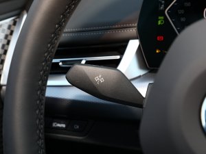 2023sDrive25Li M\b п؅^