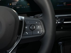 2023sDrive25Li XOӋb п؅^