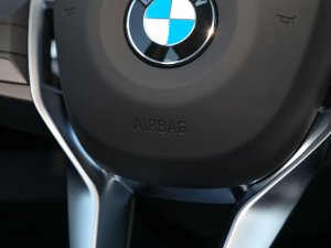 2023sDrive25Li XOӋb п؅^