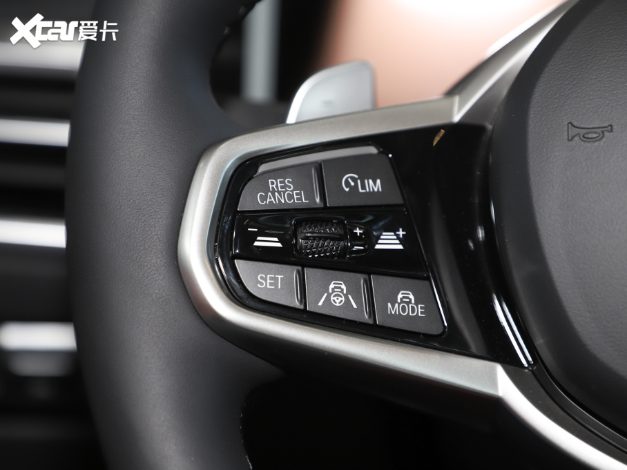 2025R3ϵ 330Li M\ҹb