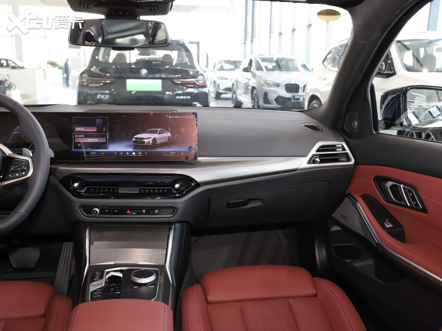 2025R3ϵ 330Li M\ҹb