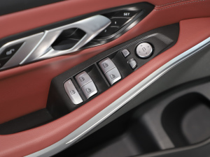 2025330Li M\ҹb п؅^