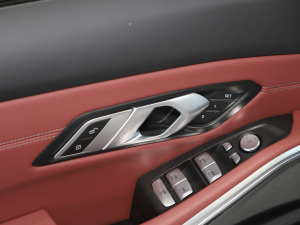 2025330Li M\ҹb п؅^