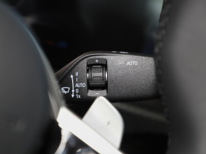 2025330Li M\ҹb п؅^