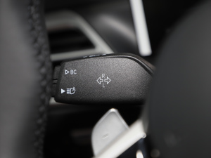 2025330Li M\ҹb п؅^